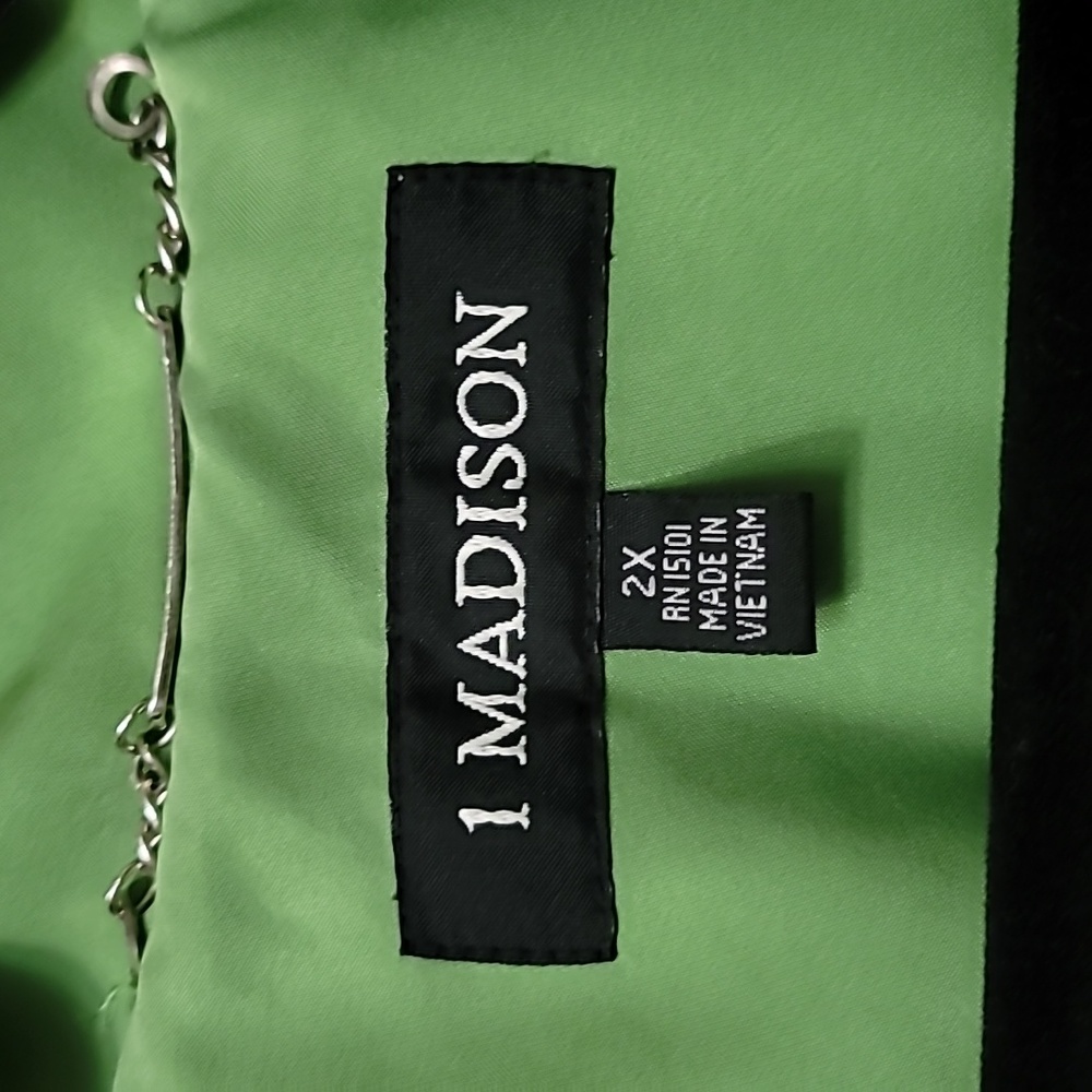 Women's Green Coat - Picture 6 of 9
